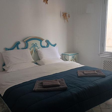 La Casa Di Rosa Lejlighed Sorrento Eksteriør billede