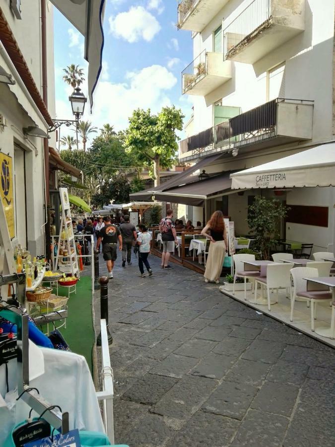 La Casa Di Rosa Lejlighed Sorrento Eksteriør billede
